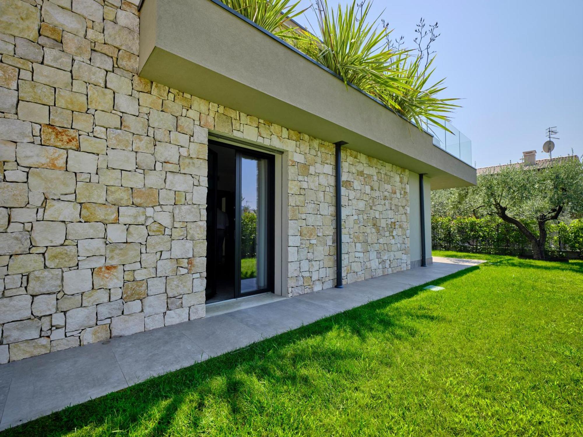 Apartmentsgarda Garda  Exteriér fotografie